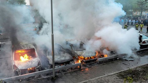 Stockholm riots continue to spread  - ảnh 1